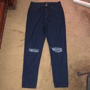 boohoo high waisted distressed mom jeans